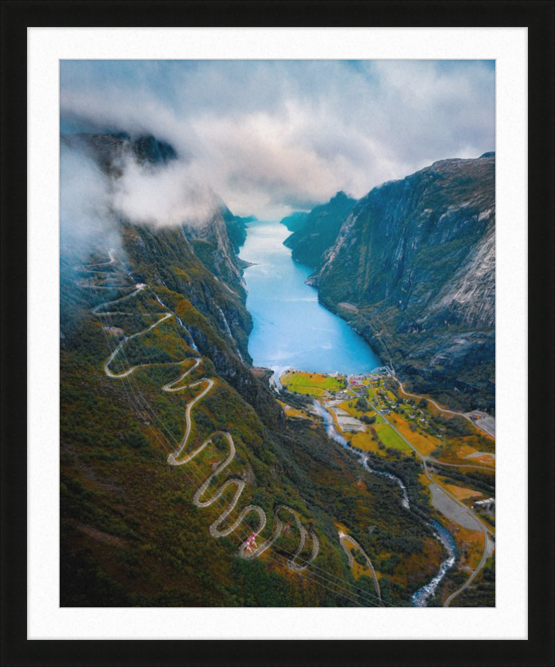 Fjord's edge