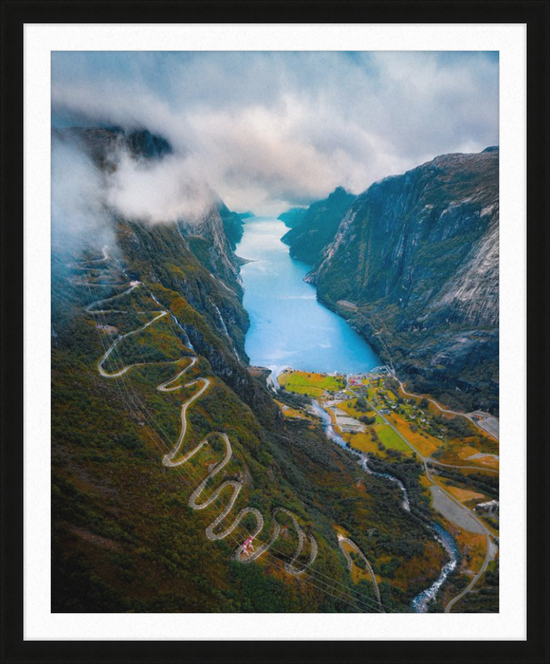 Fjord's edge