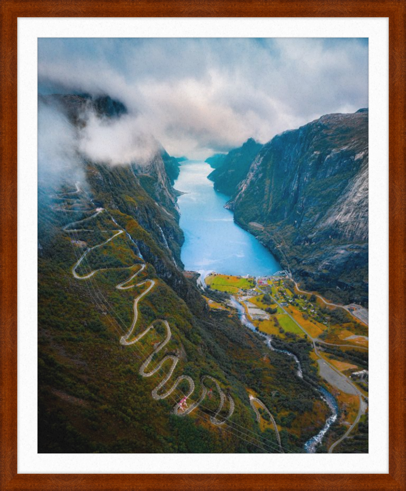 Fjord's edge